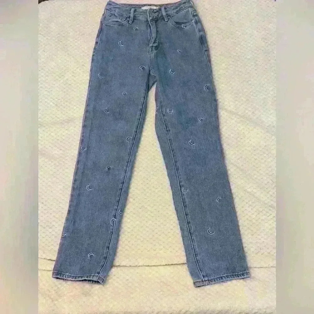 Pac Sun Mom Jean with embroidered moon sz 22 boho whimsical summer girly * flaw*